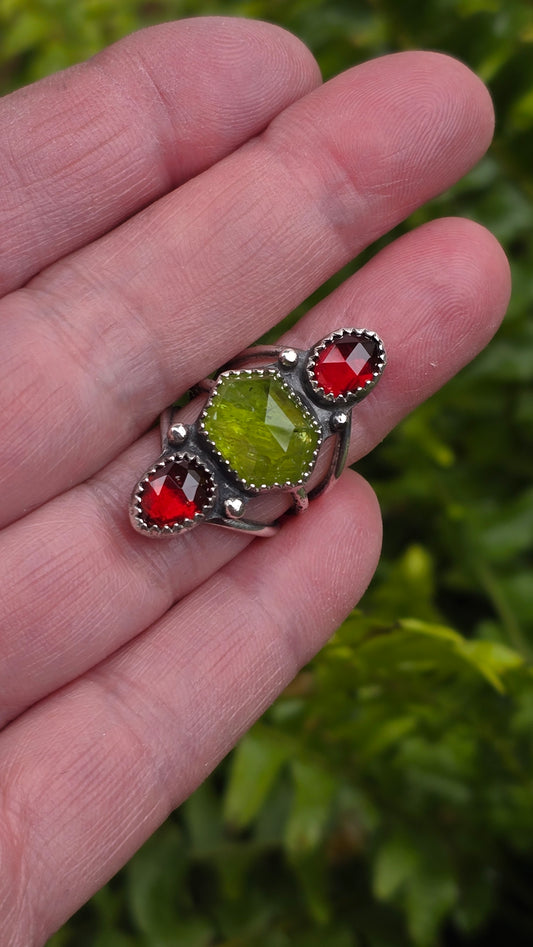 ALL SPARKLE  Ring (size 5) - Hex Cut Peridot and Rose Cut Garnet in Fine and Sterling Silver